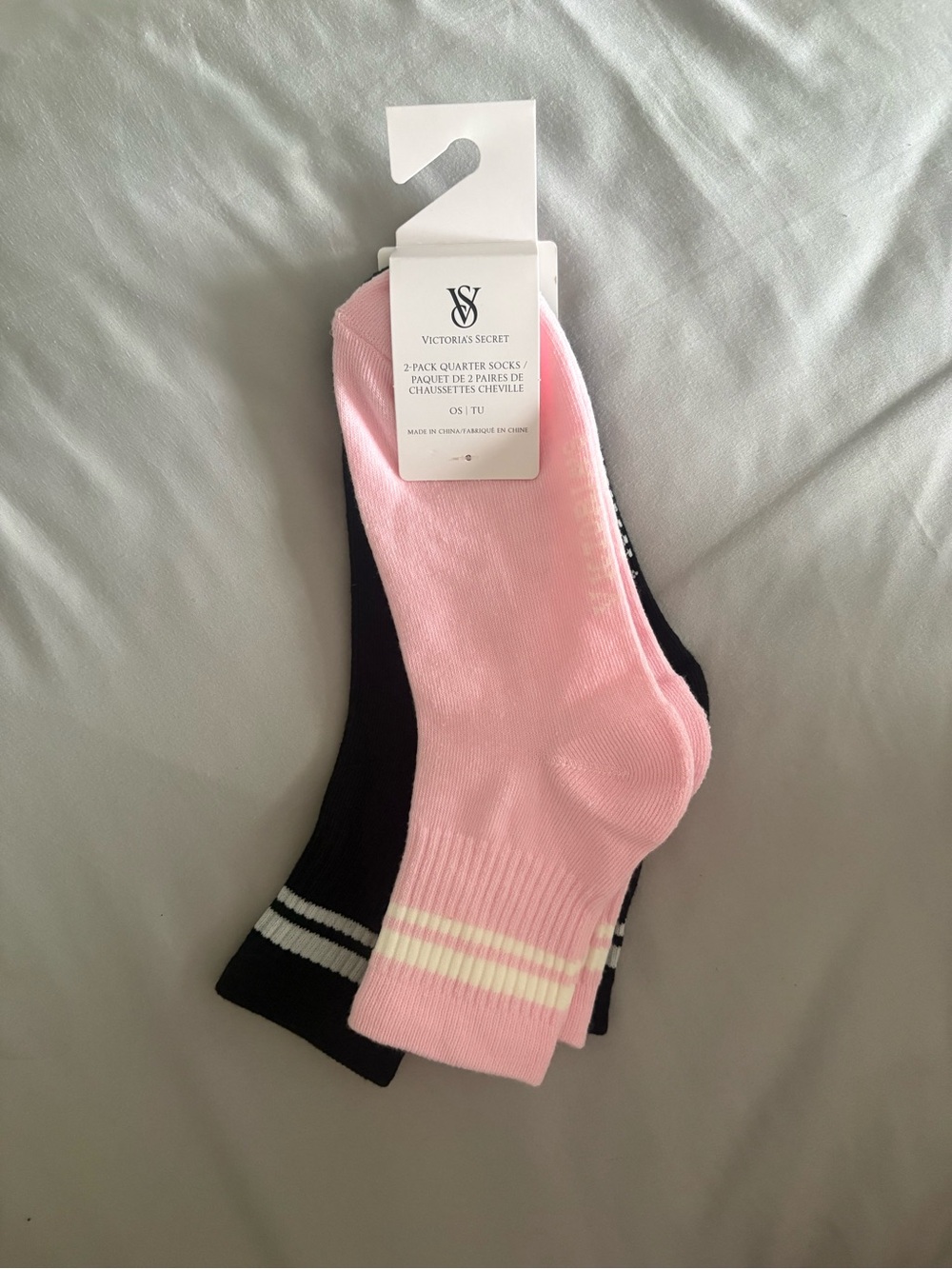 Victoria's Secret Pink & Black 2-Pack Quarter Athletic Socks